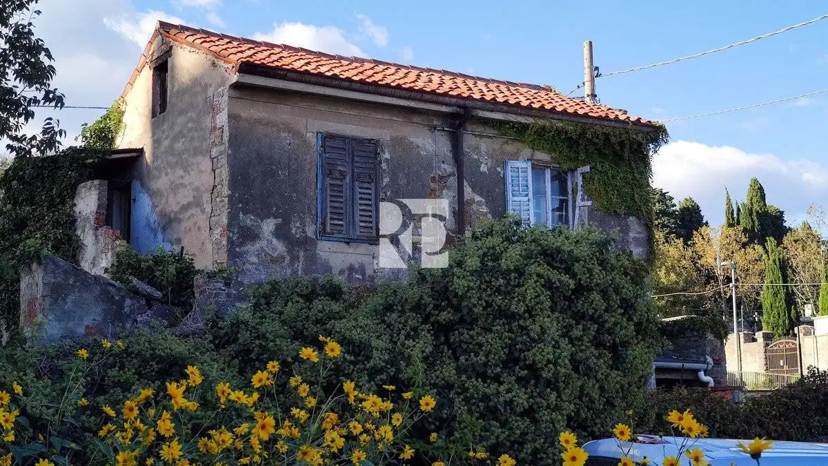 Rustico - Casale in vendita a Trieste