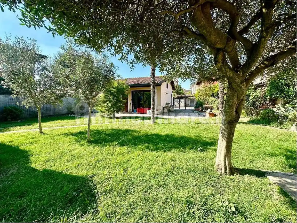 Villa unifamiliare via Garibaldi, Borgolavezzaro - foto 2