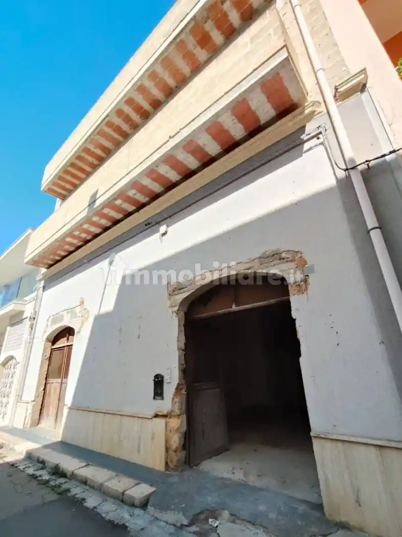 Trilocale via Principe di Savoia 50, Centro, Carmiano - foto 2