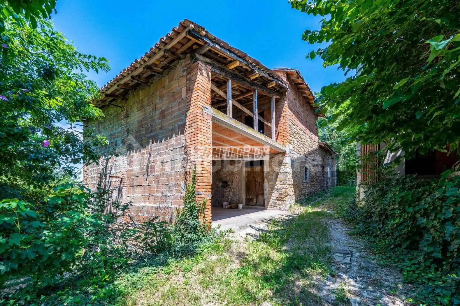 Rustico - Casale in vendita a Serramazzoni