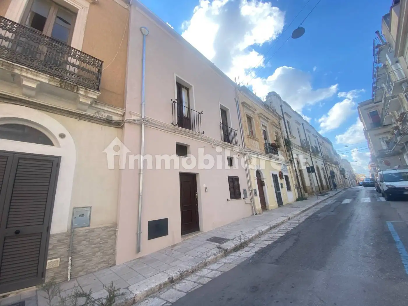 Appartamento in affitto a Brindisi