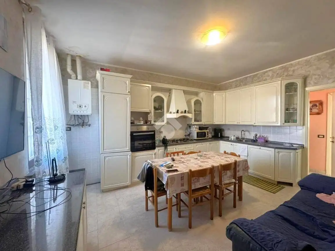 Appartamento in vendita a Novara