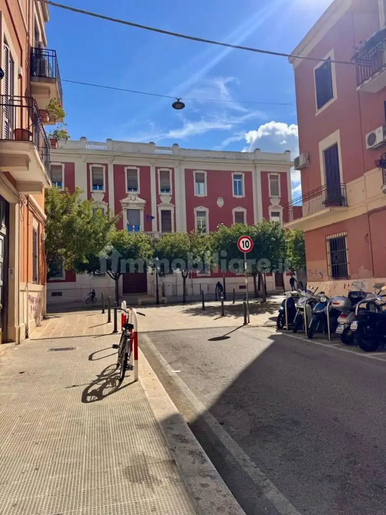 Appartamento in affitto a Bari