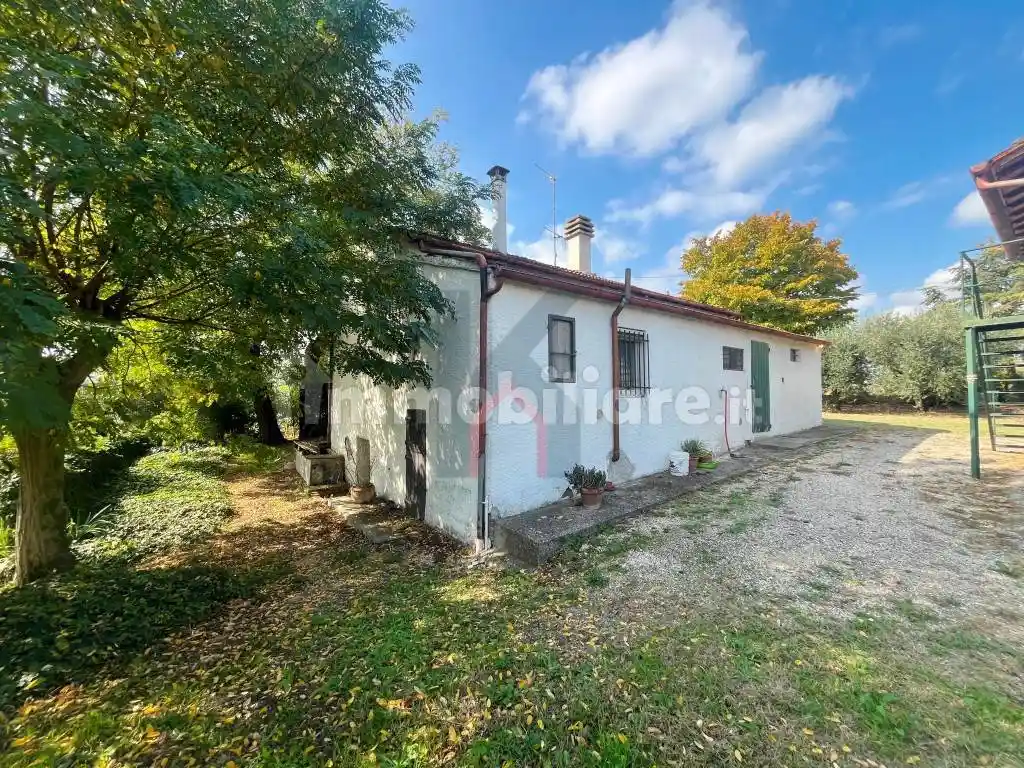 Villa unifamiliare, buono stato, 217 m², Quattro, Forlì - foto 4