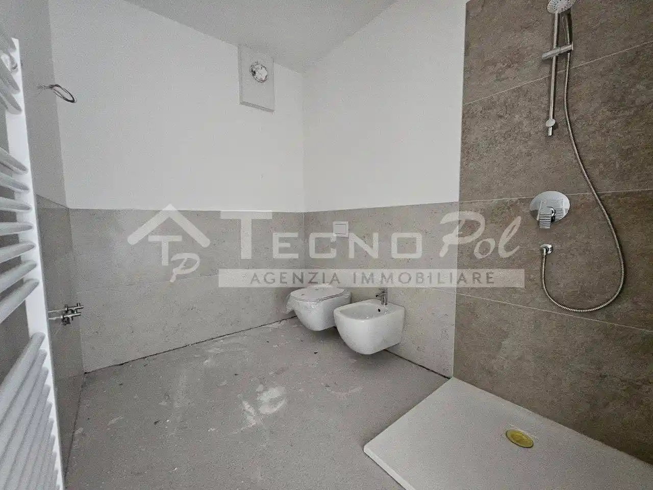 Trilocale nuovo, primo piano, Centro, Loreggia - foto 3
