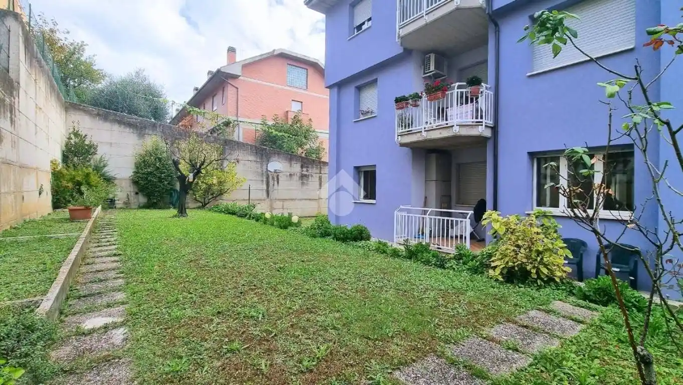 Appartamento in vendita a Castel di Lama