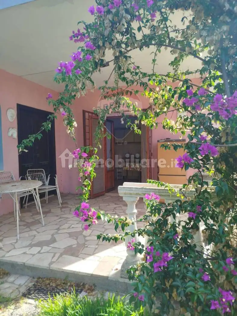 Villa in vendita a Aprilia