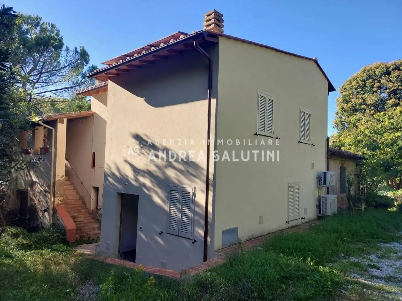 Casa indipendente in vendita a Pontedera