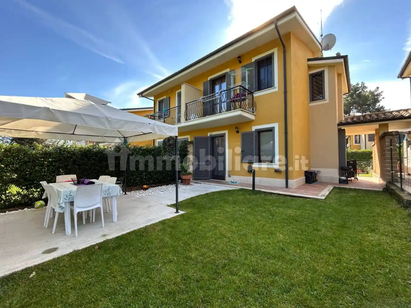 Villa in vendita a Nepi