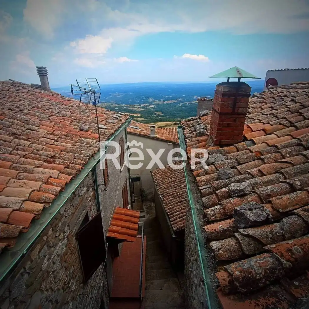 Terratetto unifamiliare via Arno, Centro, Castell'Azzara - foto 2