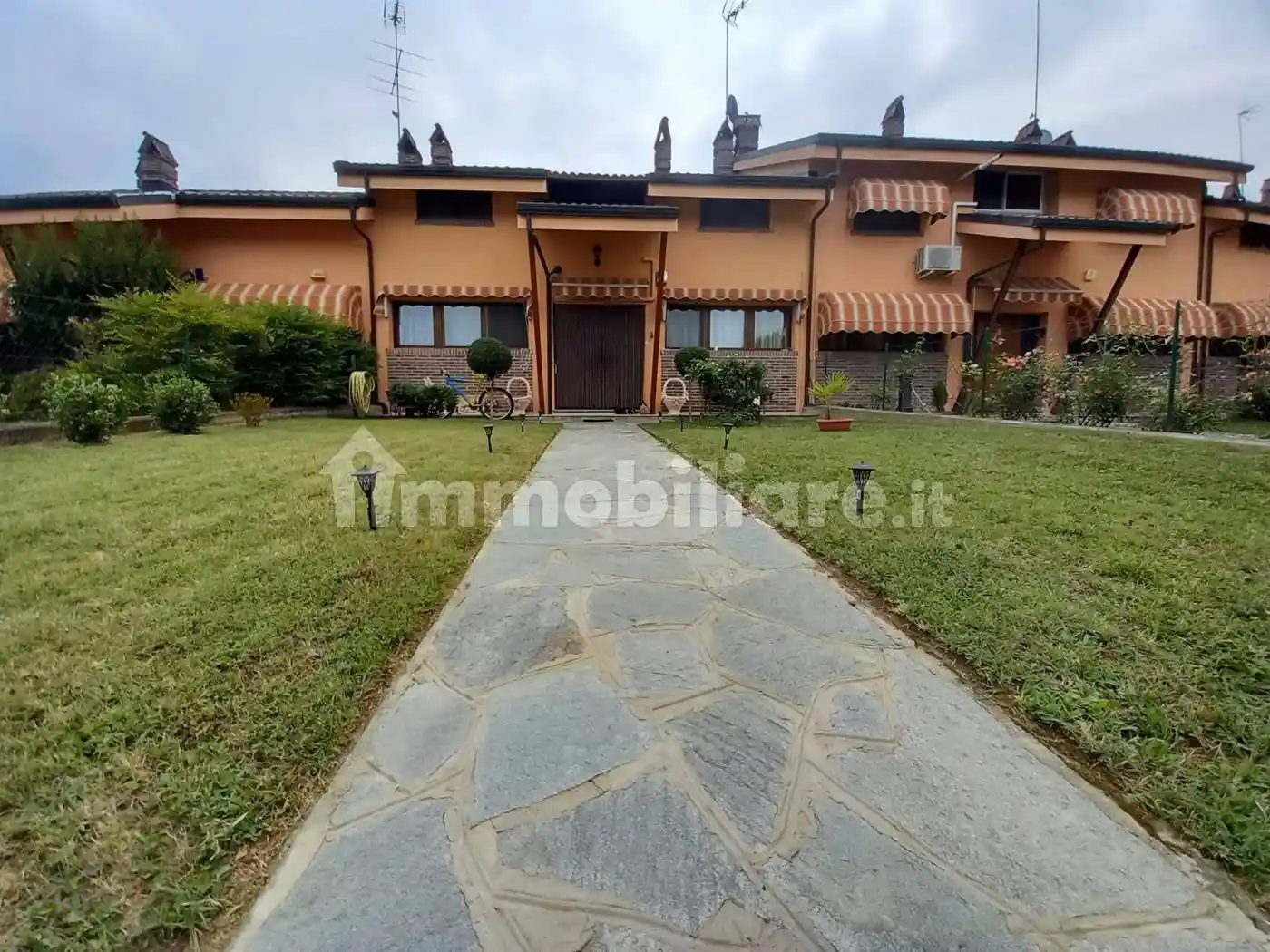 Villetta a schiera in vendita a Castelnuovo Don Bosco