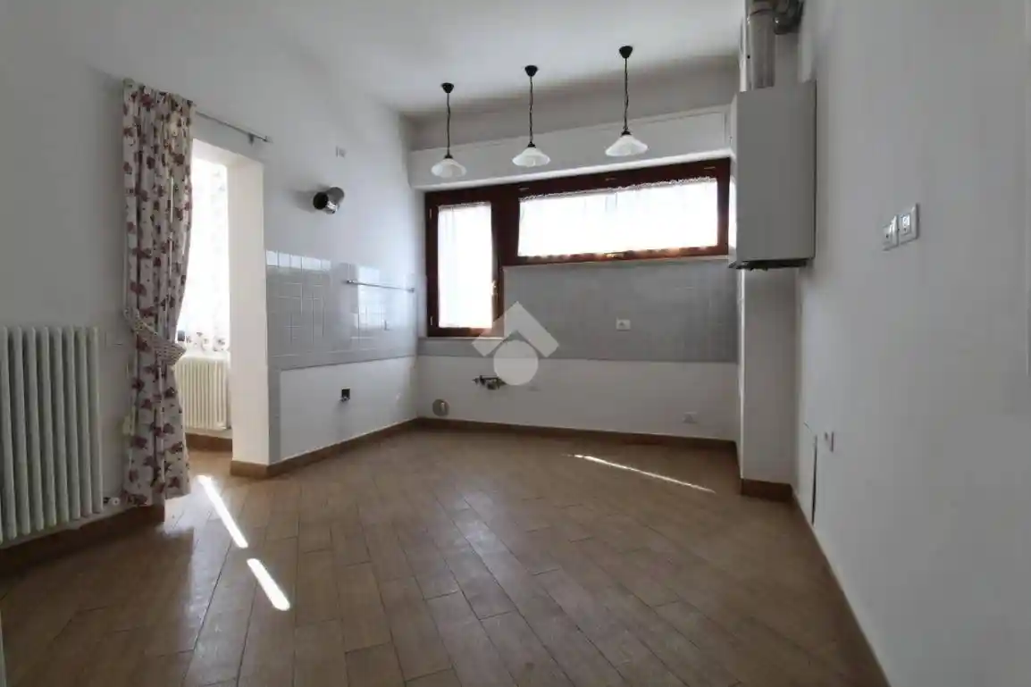 Quadrilocale via Berardo Mezzucelli 15, Centro, Teramo - foto 3