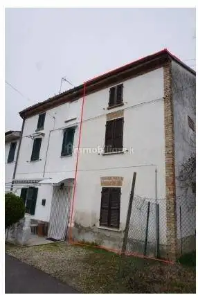 Casa indipendente in asta a Robecco Pavese
