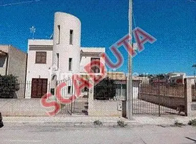 Appartamento in asta a Campobello di Mazara