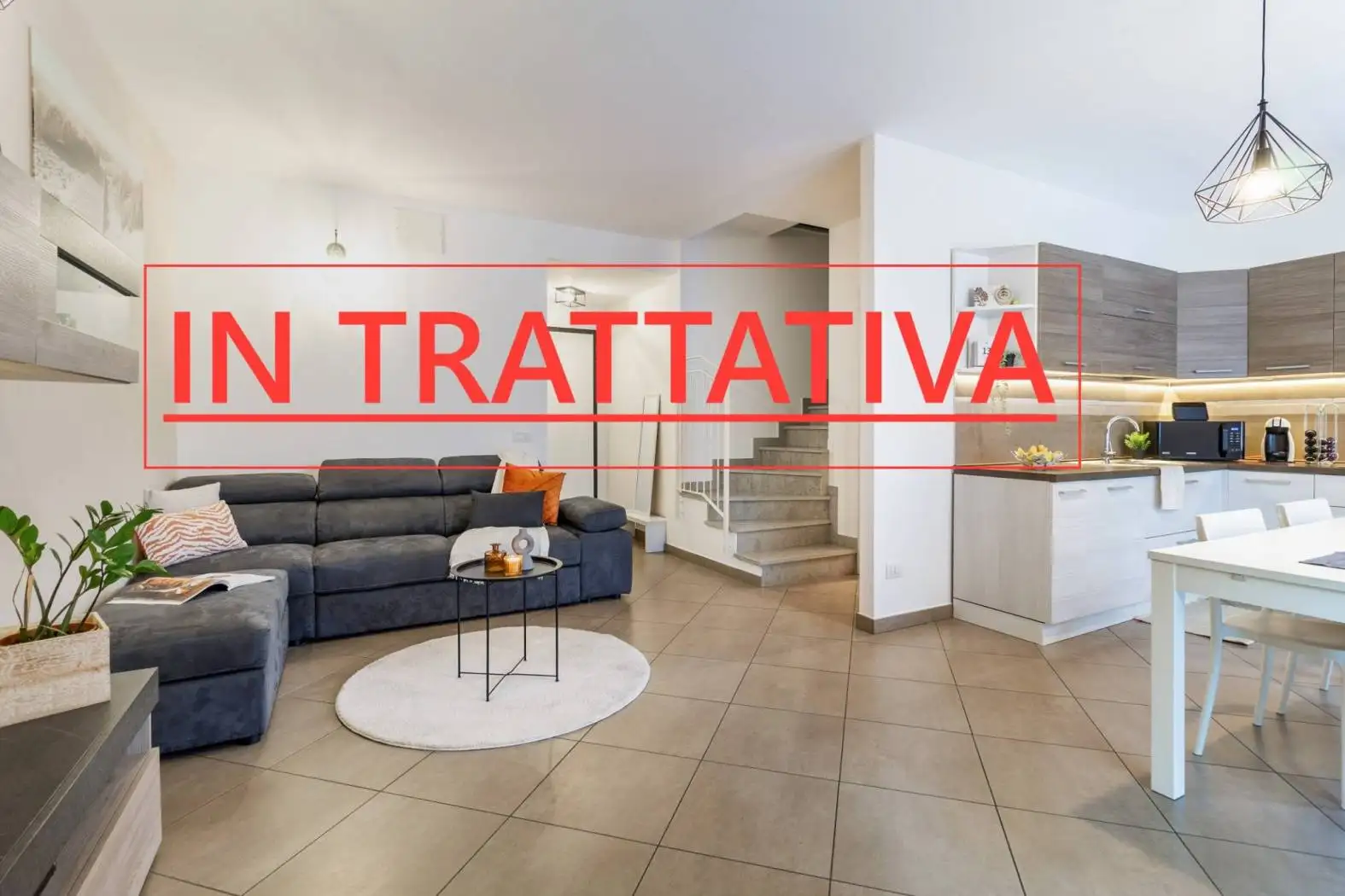 Villetta a schiera in vendita a Oggiona con Santo Stefano