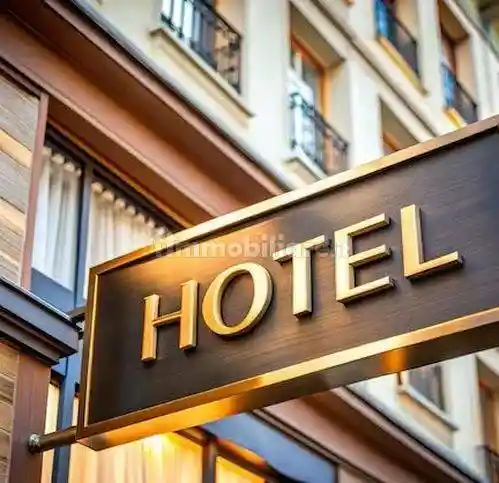 Palazzo - Edificio in vendita a Cefalù