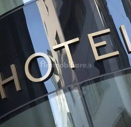 Palazzo - Edificio in vendita a Taormina