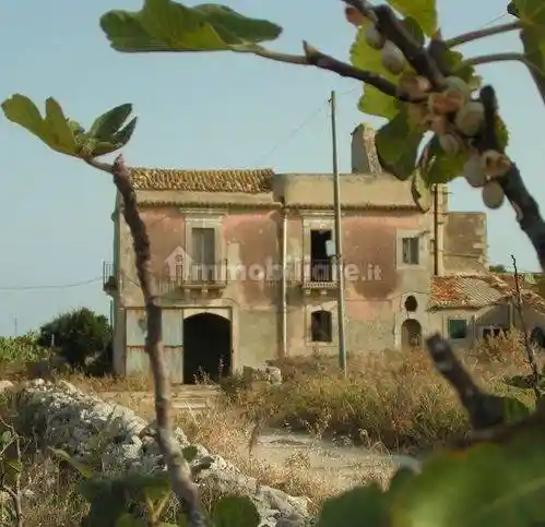 Rustico - Casale in vendita a Siracusa