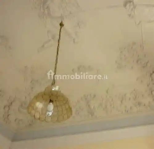 Palazzo - Edificio in vendita a Catania