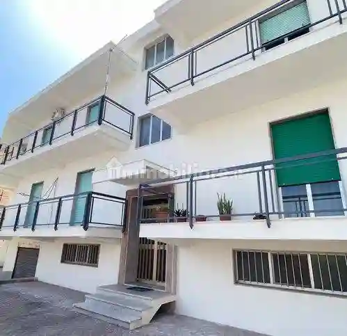 Palazzo - Edificio - foto 2