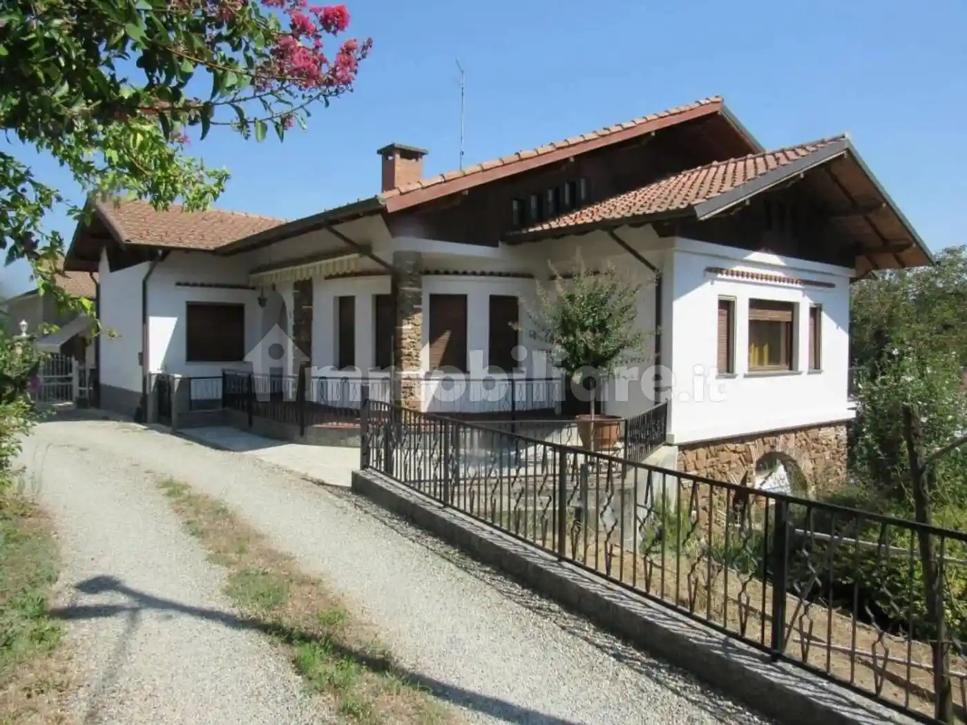 Villa - foto 3