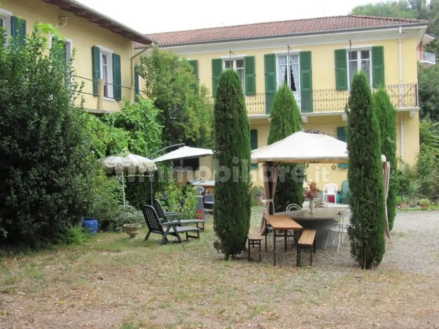 Villa in vendita a Orsara Bormida