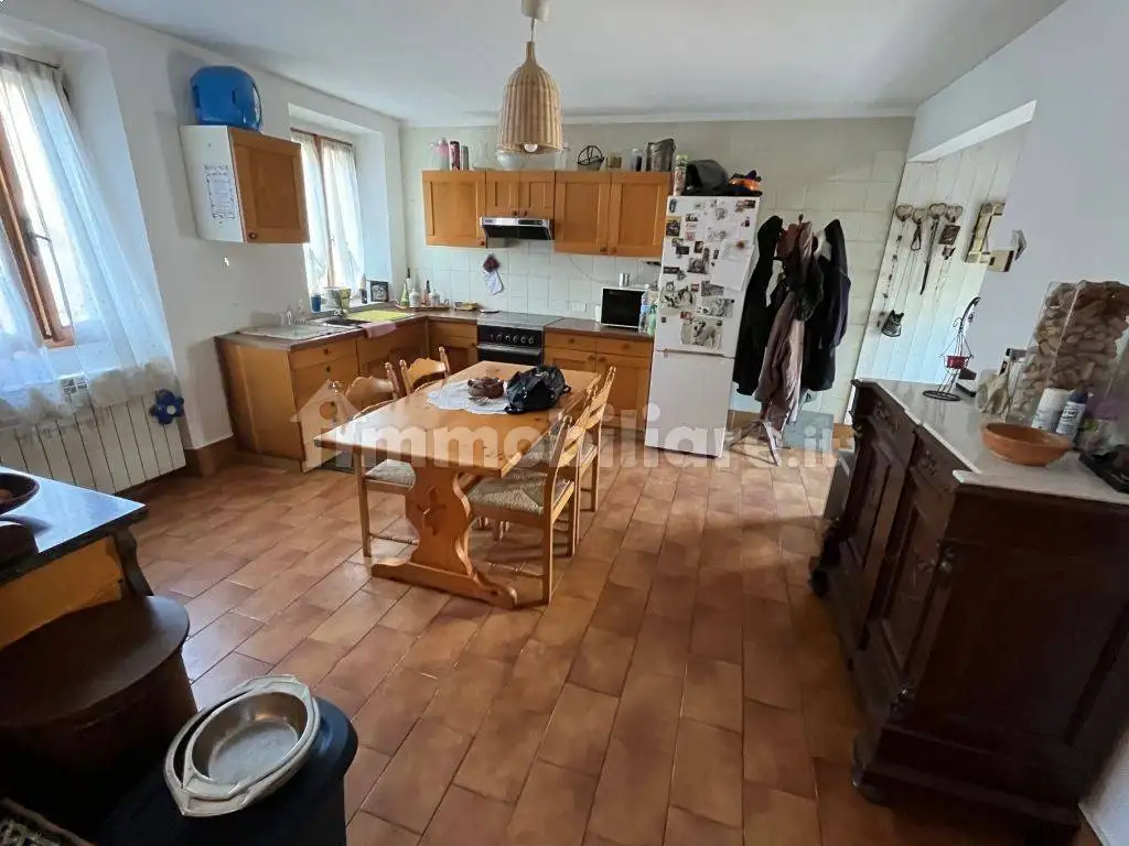 Casa indipendente in vendita a Pieve Porto Morone