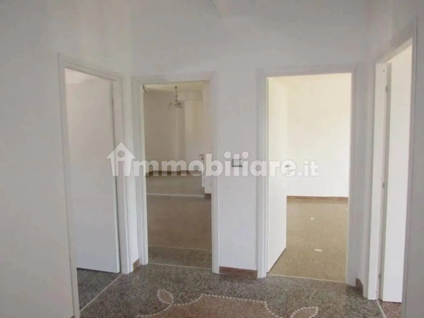 Quadrilocale via Benedetto Croce, 44, Centro, Acqui Terme - foto 3