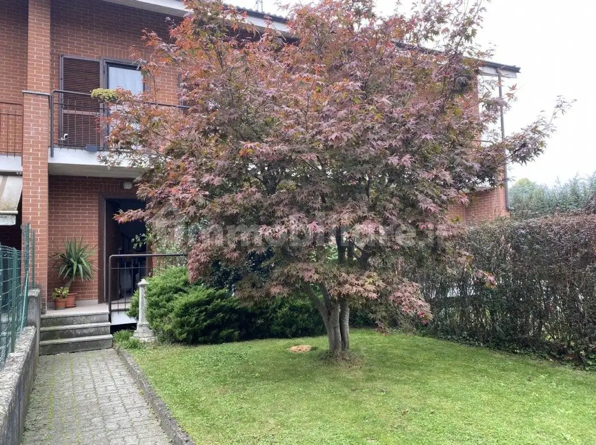 Villetta a schiera in vendita a Strambino