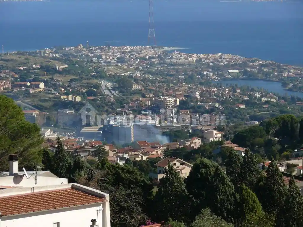 Casa indipendente in vendita a Messina