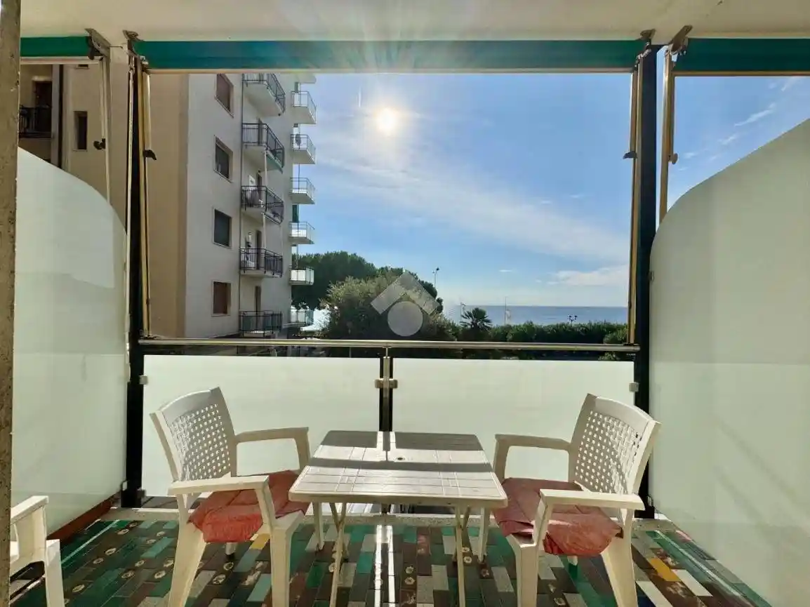 Appartamento in vendita a Spotorno