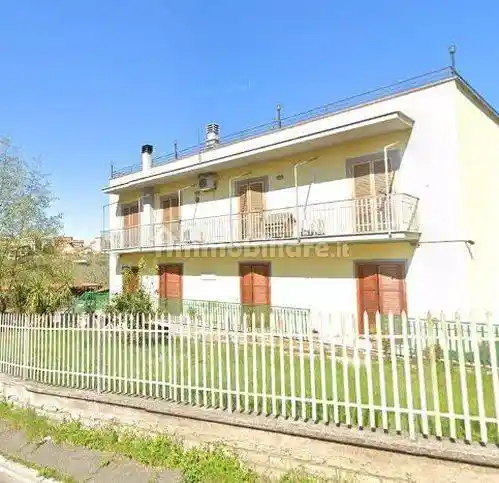 Appartamento in vendita a Marcellina