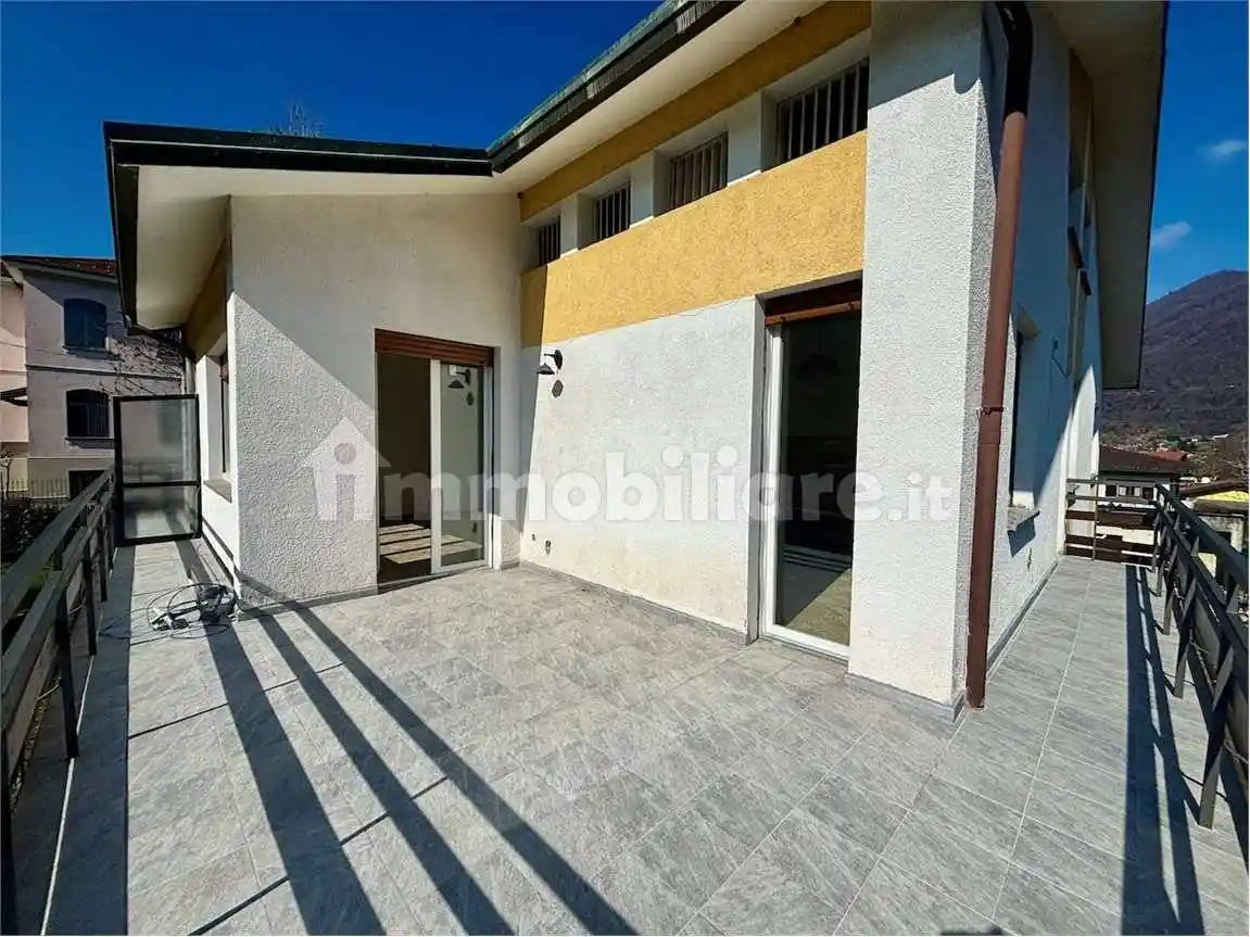 Trilocale via trieste, 2, Centro, Cuvio - foto 4