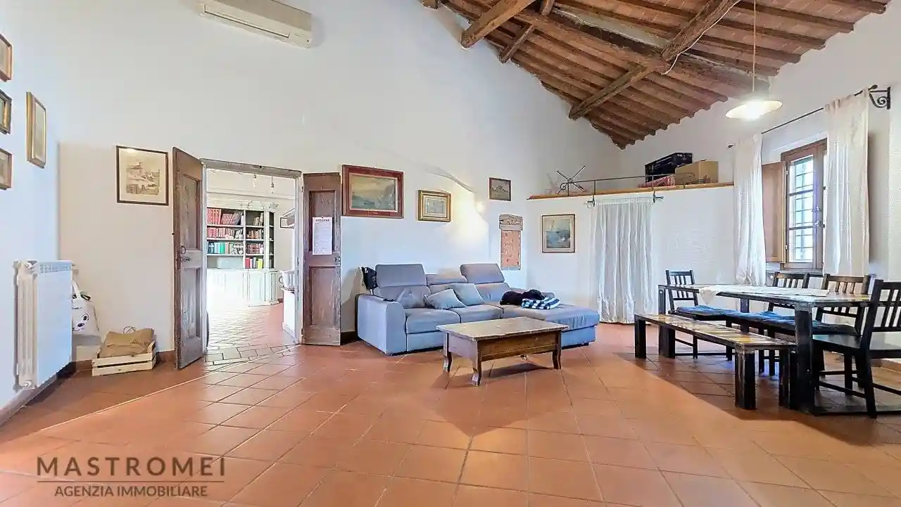 Rustico - Casale in vendita a Santa Croce sull'Arno