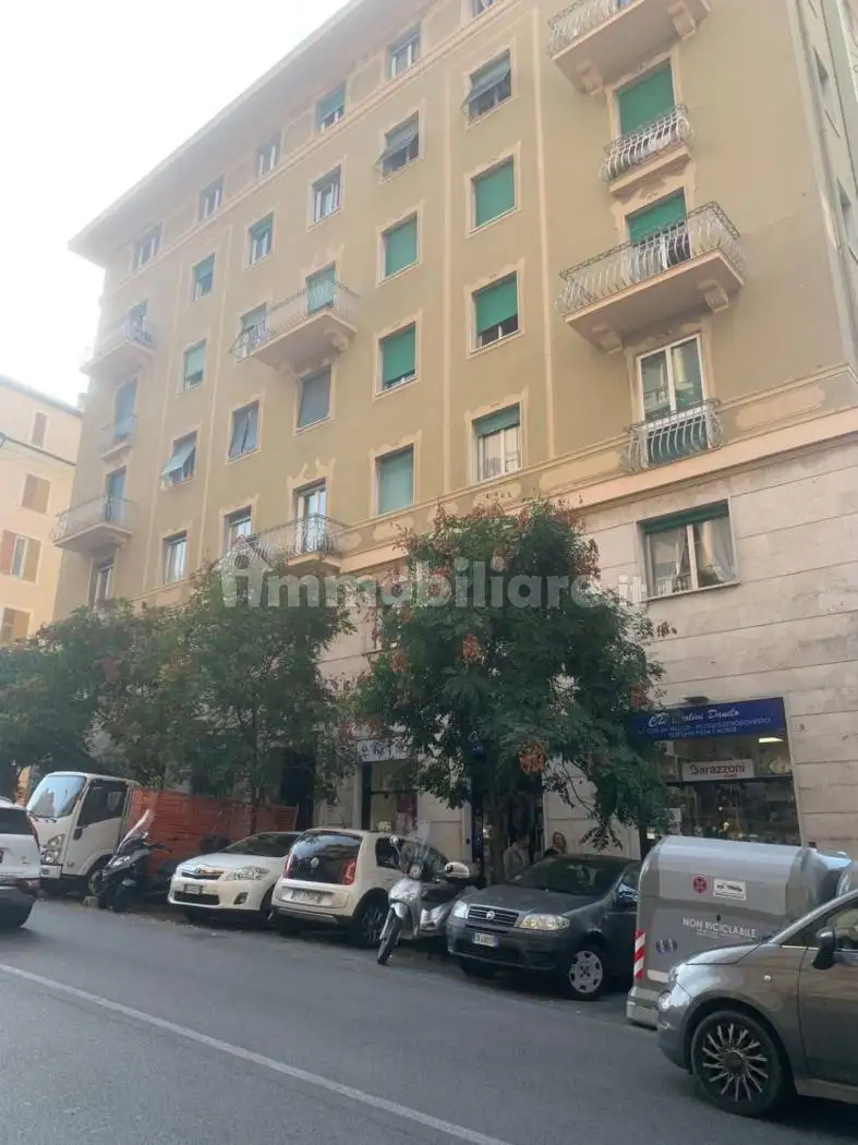 Appartamento in affitto a Genova