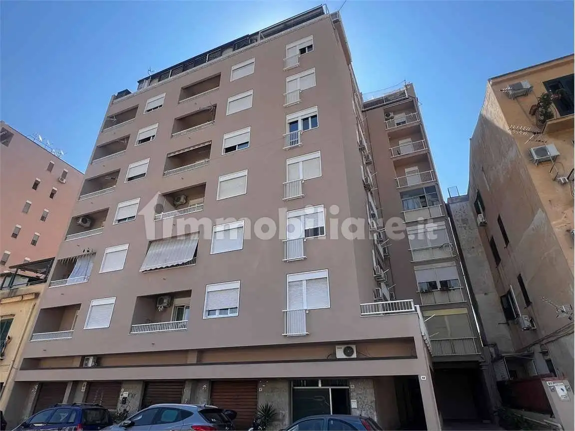 Appartamento in vendita a Palermo