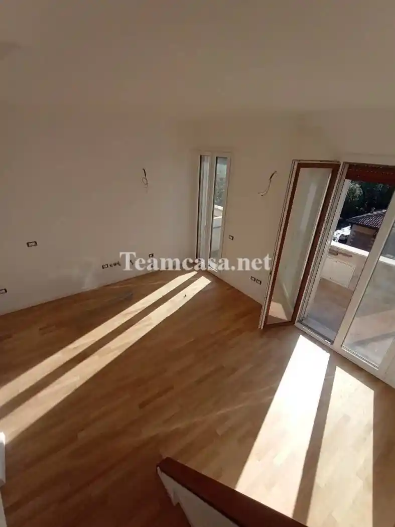 Bilocale ottimo stato, quarto piano, Centro Mare, Pesaro - foto 5