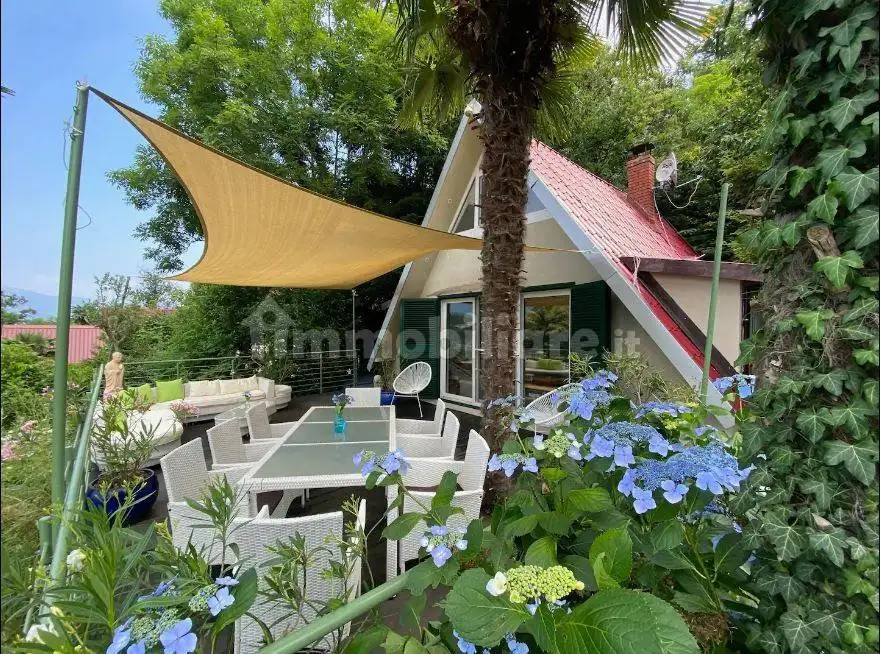 Rustico - Casale in vendita a Brezzo di Bedero