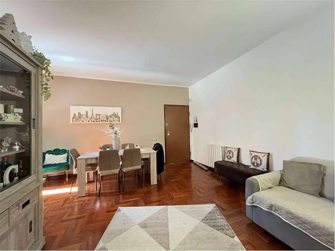 Appartamento in vendita a Palermo