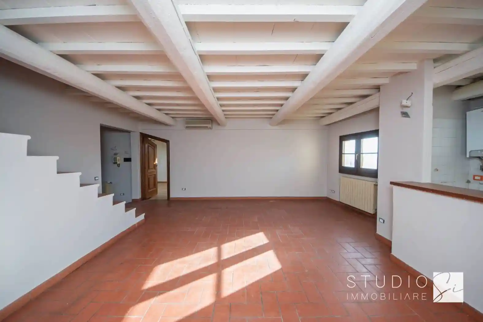 Trilocale Ripa Del Sale, Piazza della Sala, Pistoia - foto 2