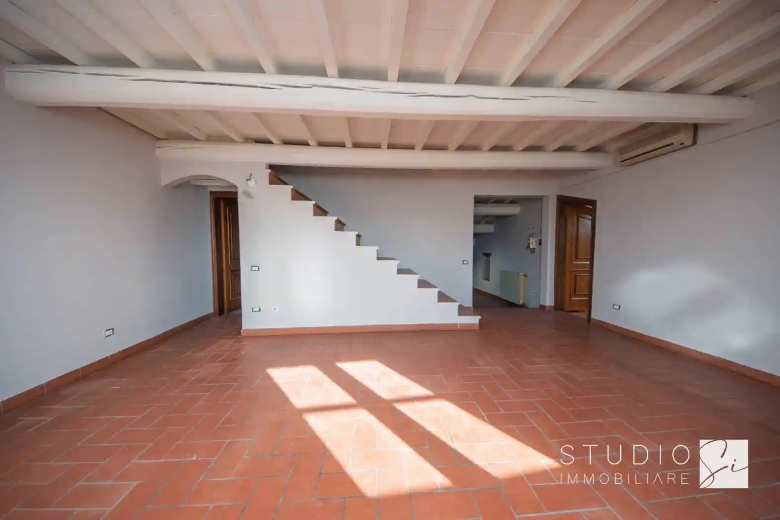 Trilocale Ripa Del Sale, Piazza della Sala, Pistoia - foto 3