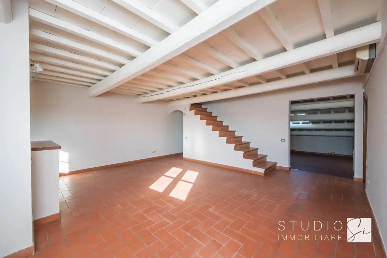 Trilocale Ripa Del Sale, Piazza della Sala, Pistoia - foto 4