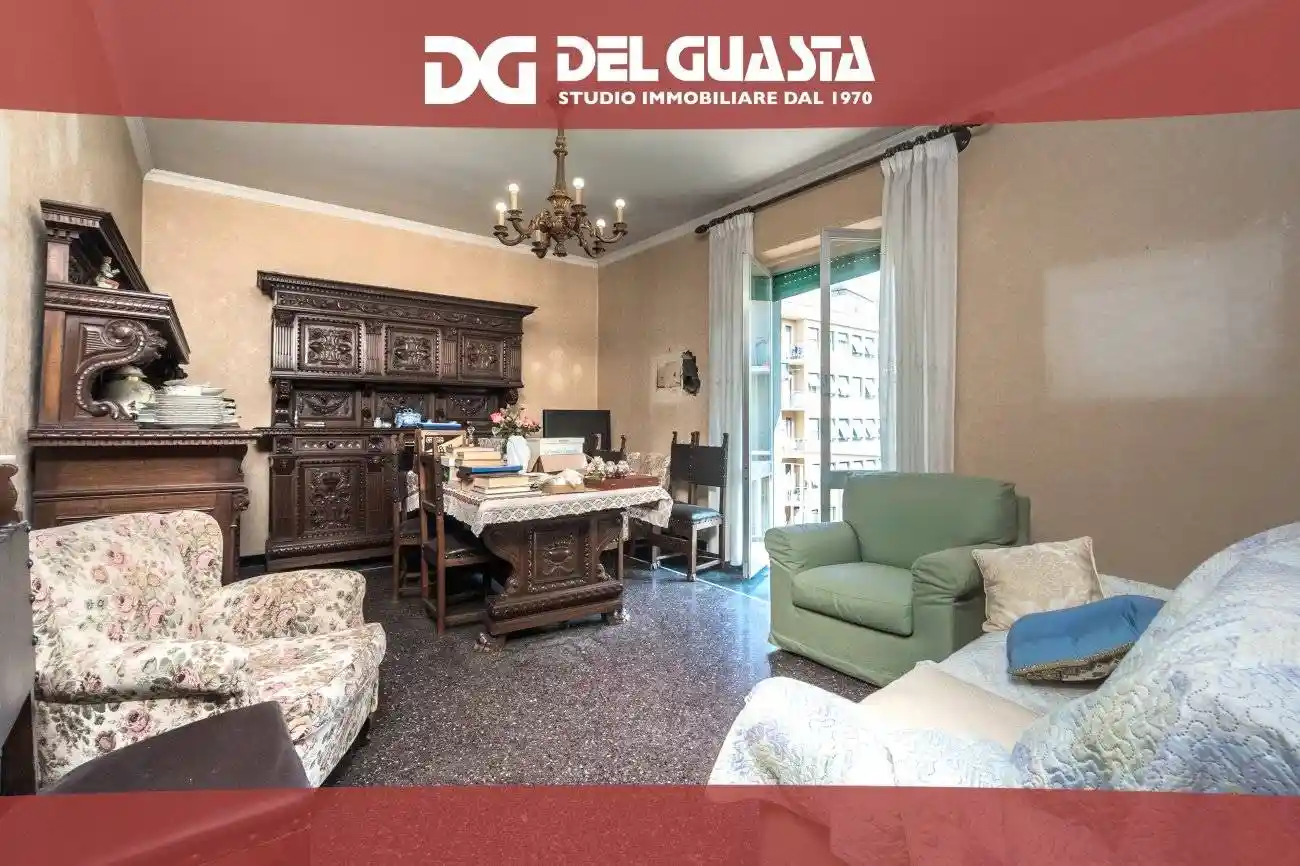 Appartamento in vendita a Genova