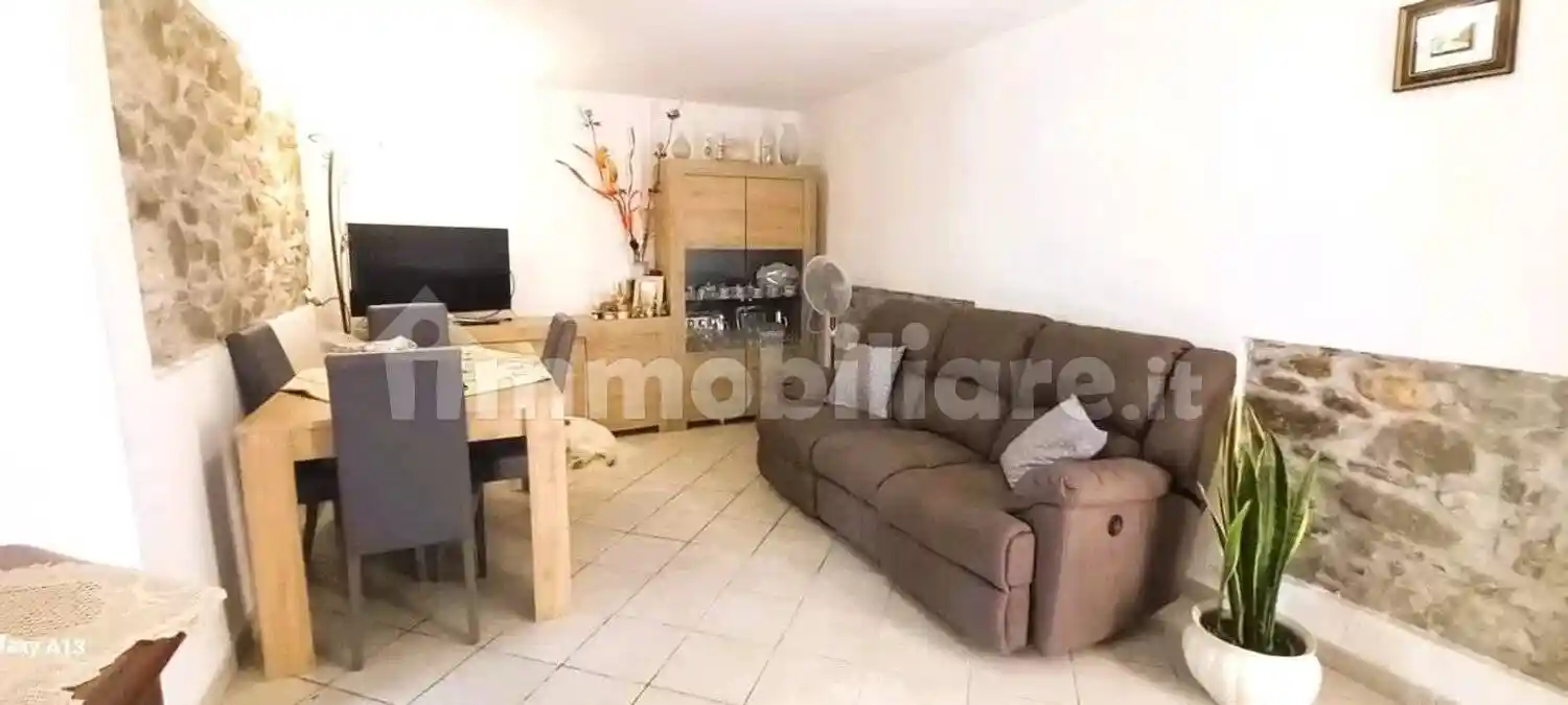 Appartamento in vendita a Carrara