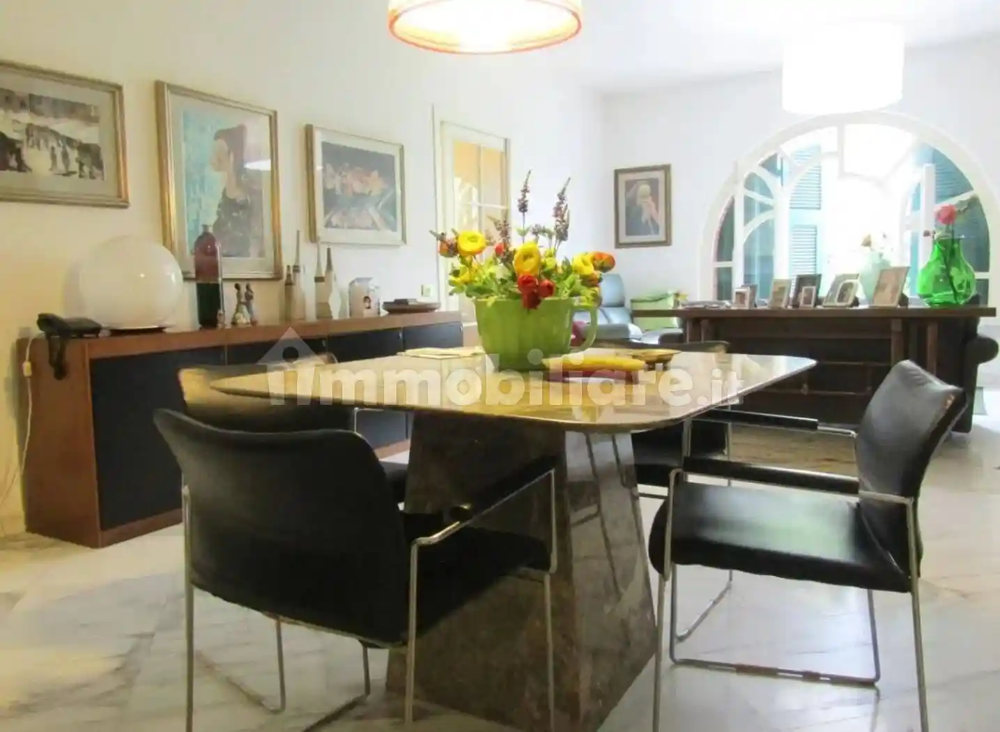 Villa in vendita a Carrara