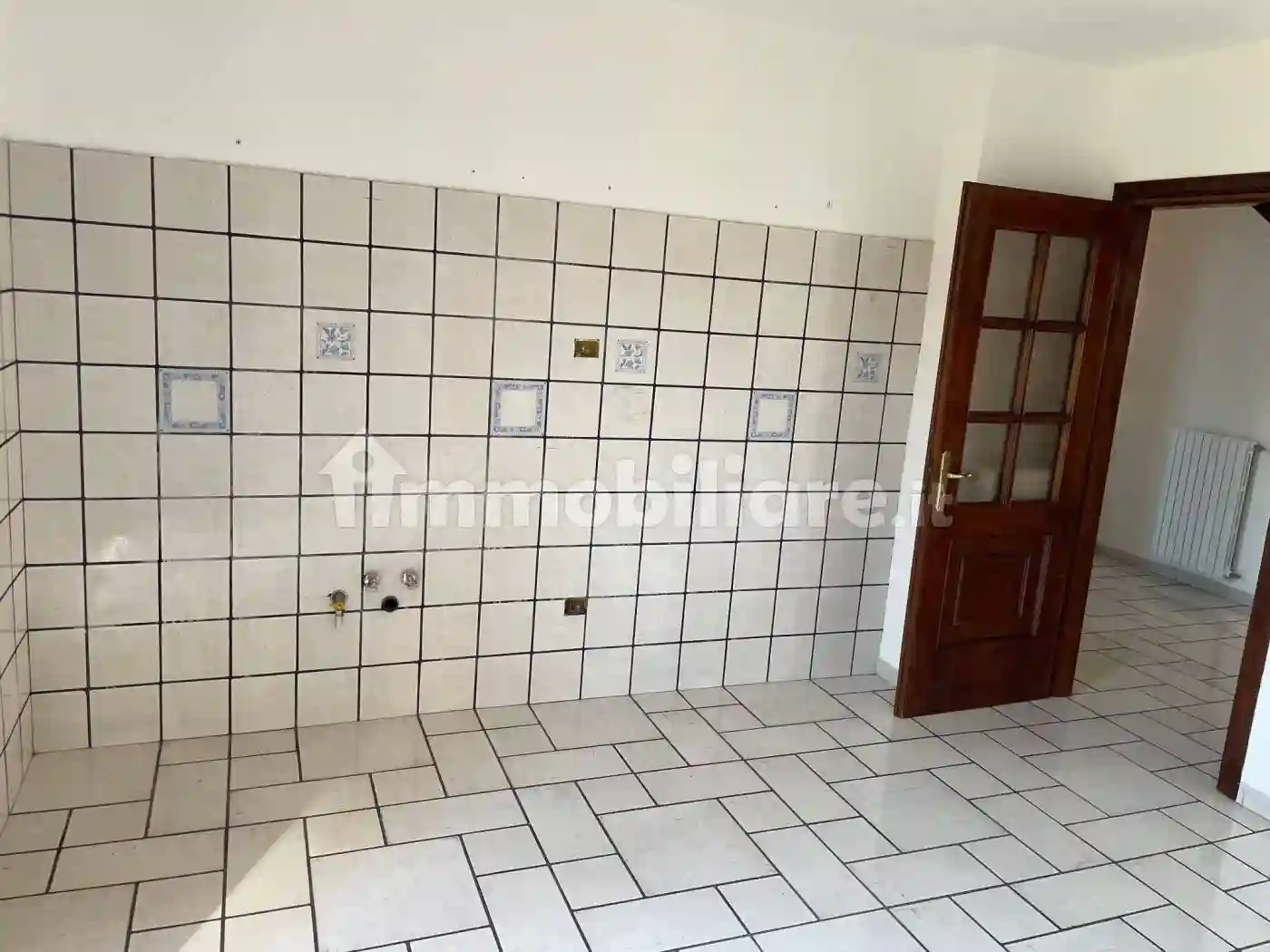 Appartamento via Francesco Tedesco 550, A. Annarumma, A. Gasperi, F. Tedesco, Avellino - foto 4