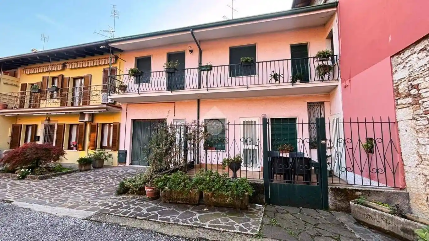 Villetta a schiera in vendita a Rezzato