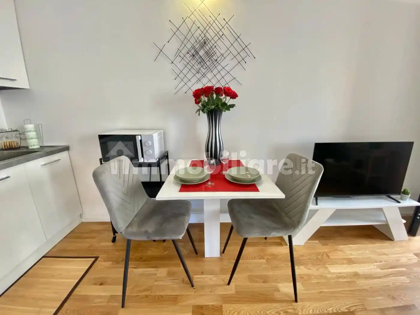 Bilocale via Francesco Albani 63, Monte Rosa - Lotto, Milano - foto 3