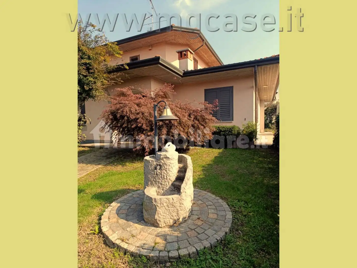 Villa in vendita a Borgo Ticino