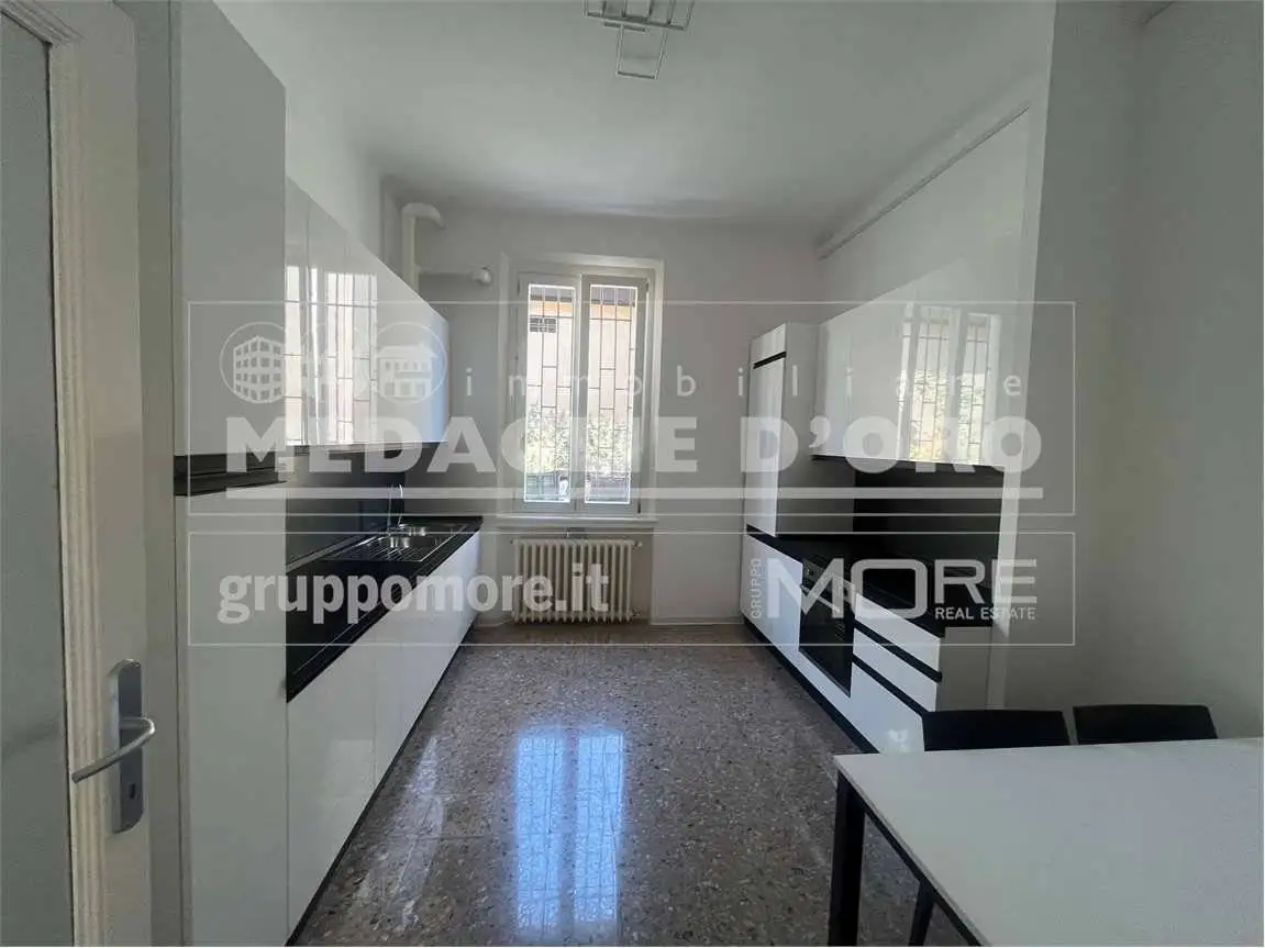 Appartamento in affitto a Modena